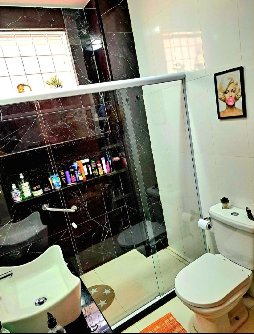 Quarto Com Anfitriao Rj Rio de Janeiro Luaran gambar